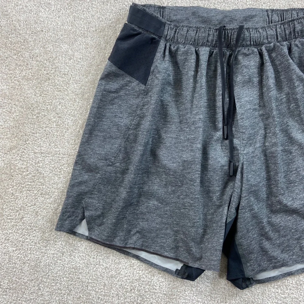Lululemon Athletic Shorts Mens M Grey 6 Inch Inseam Lined Surge Workout Running